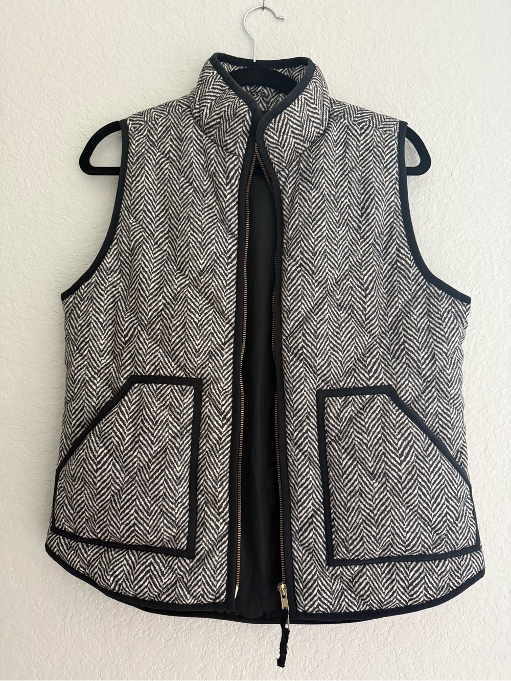 J Crew Herringbone Quilted Vest - Black & White